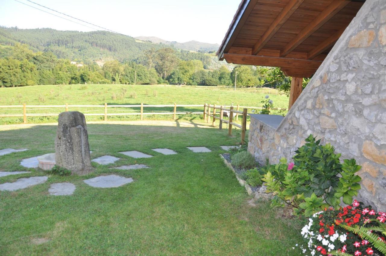Casa Rural Mazarredonda San Pantaleón de Aras Esterno foto